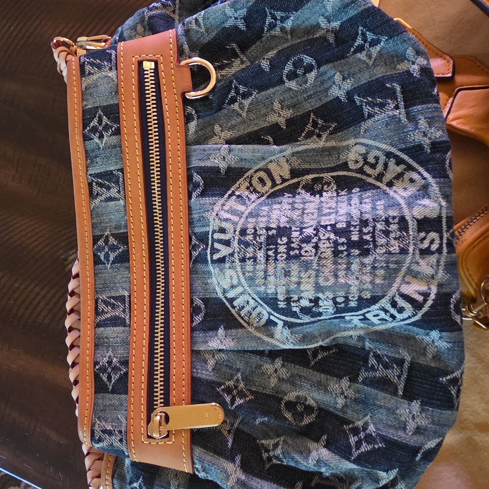 Louis Vuitton Cabas Reyes Denim Tote - Picture 2 of 14